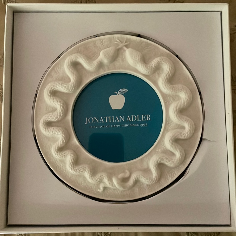Jonathan Adler matte white porcelain picture frame. 4x4 inches.